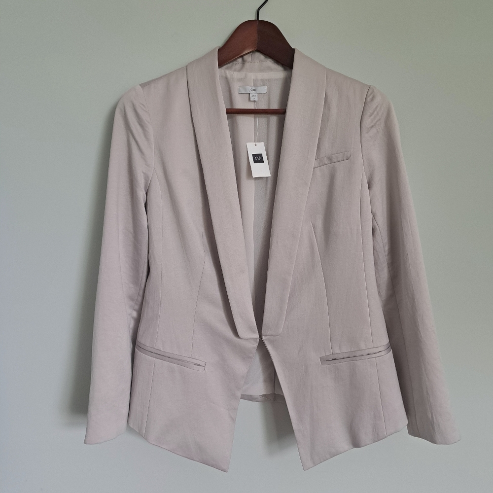 NWT Gap Blazer Pale Gray Satin-Look Minimalist Classic Size 2